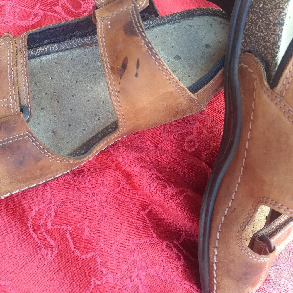 🆘⚠️ locate 👣 ECCO Cosmo Double Strap VELCRO  LEATHER SANDALS   SZ 40/9 NPLC - Picture 4 of 11